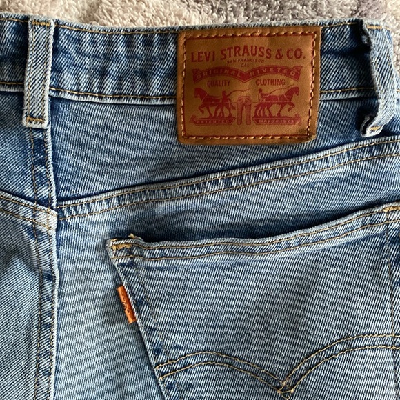 Levis 721 Vintage Skinny Jean size 27 distressed, seam accents & raw hems - Picture 8 of 15